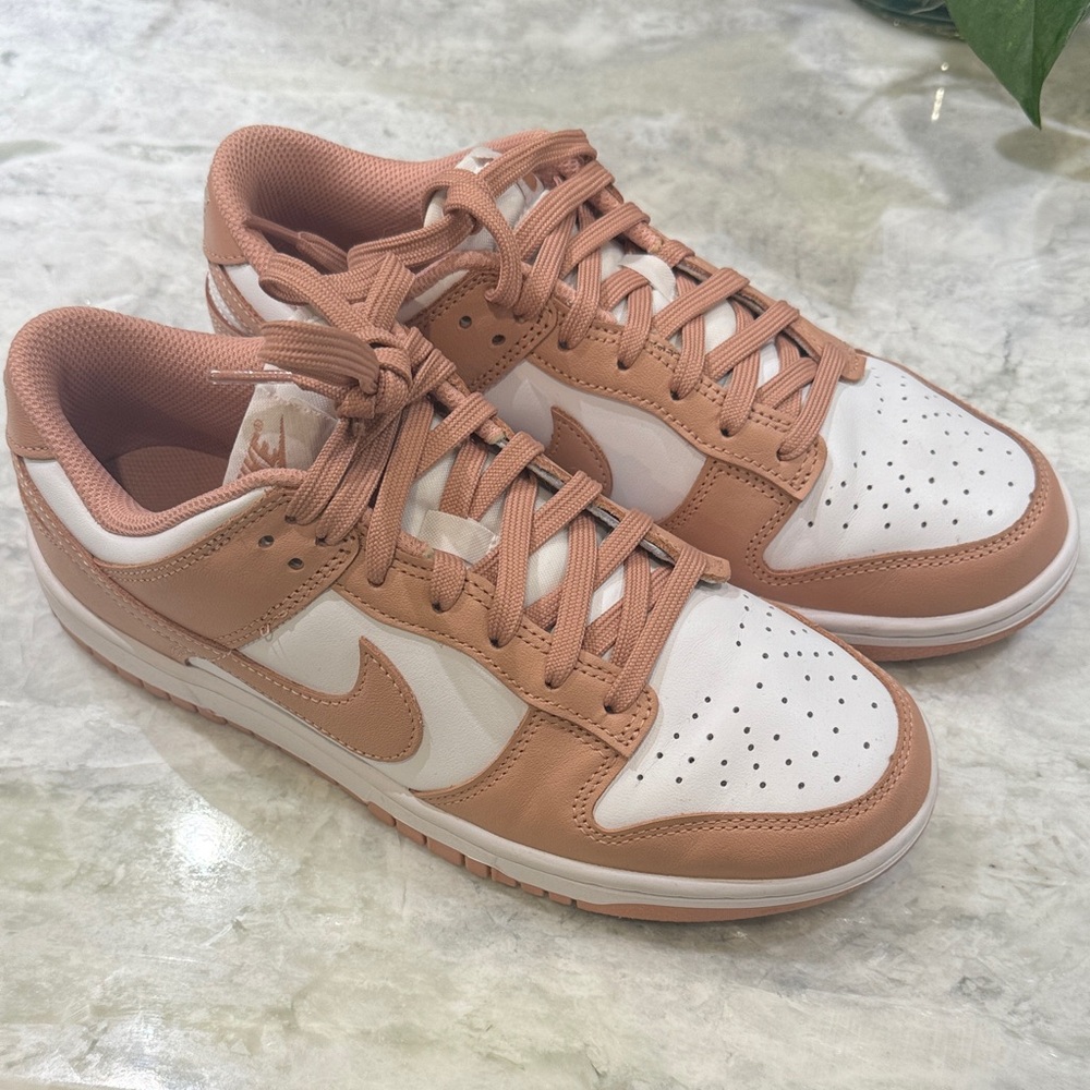 Nike Dunk Low - W8.5.  Worn 1x